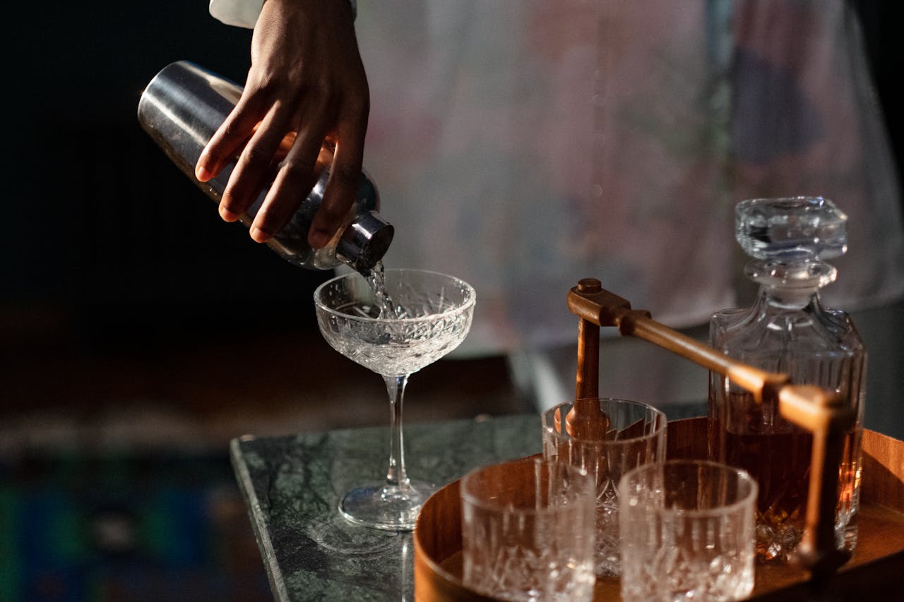 Bartender making cocktails in Amsterdam