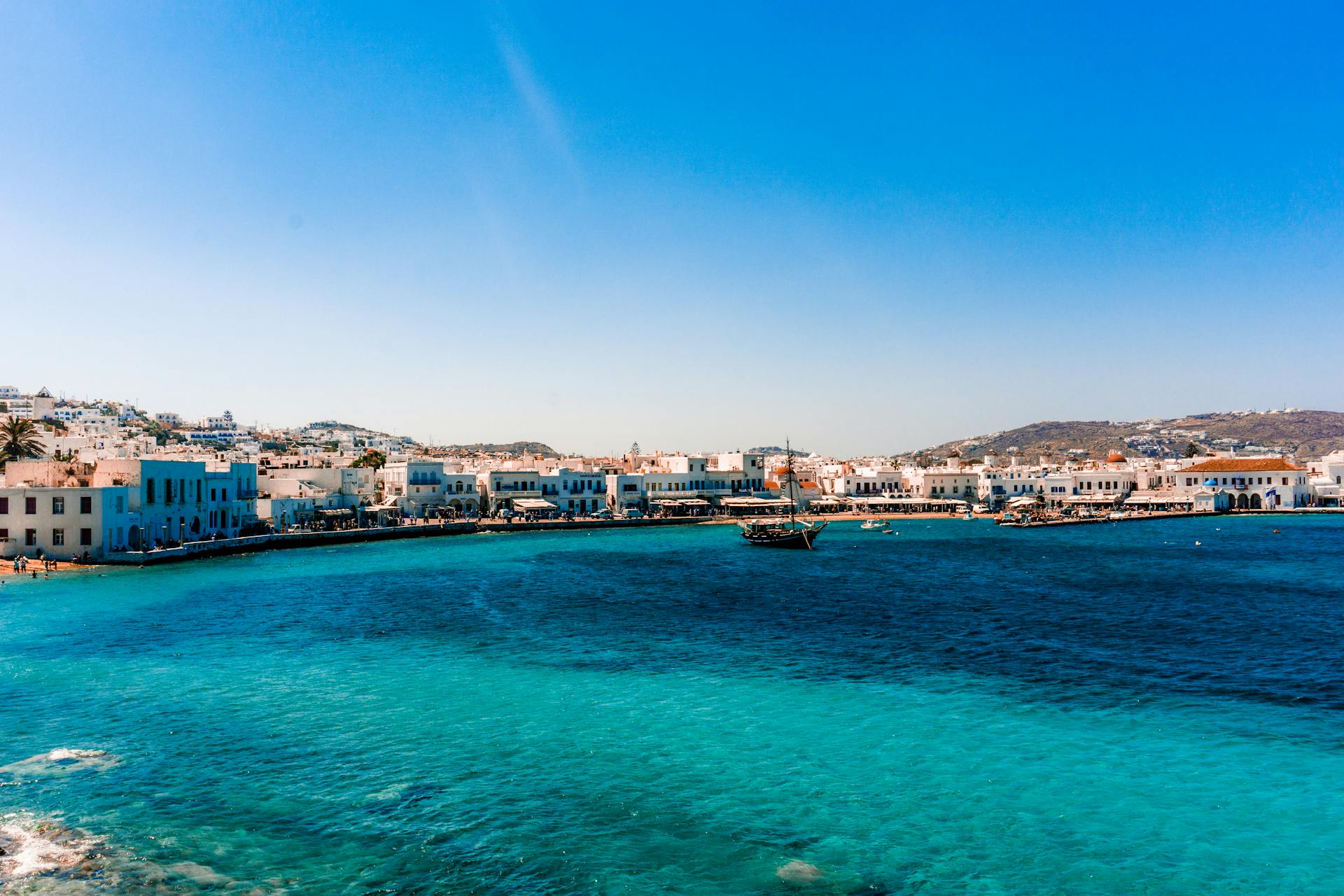 7 Days Vacation in Mykonos: Top Tips, Hotels, and Travel Options